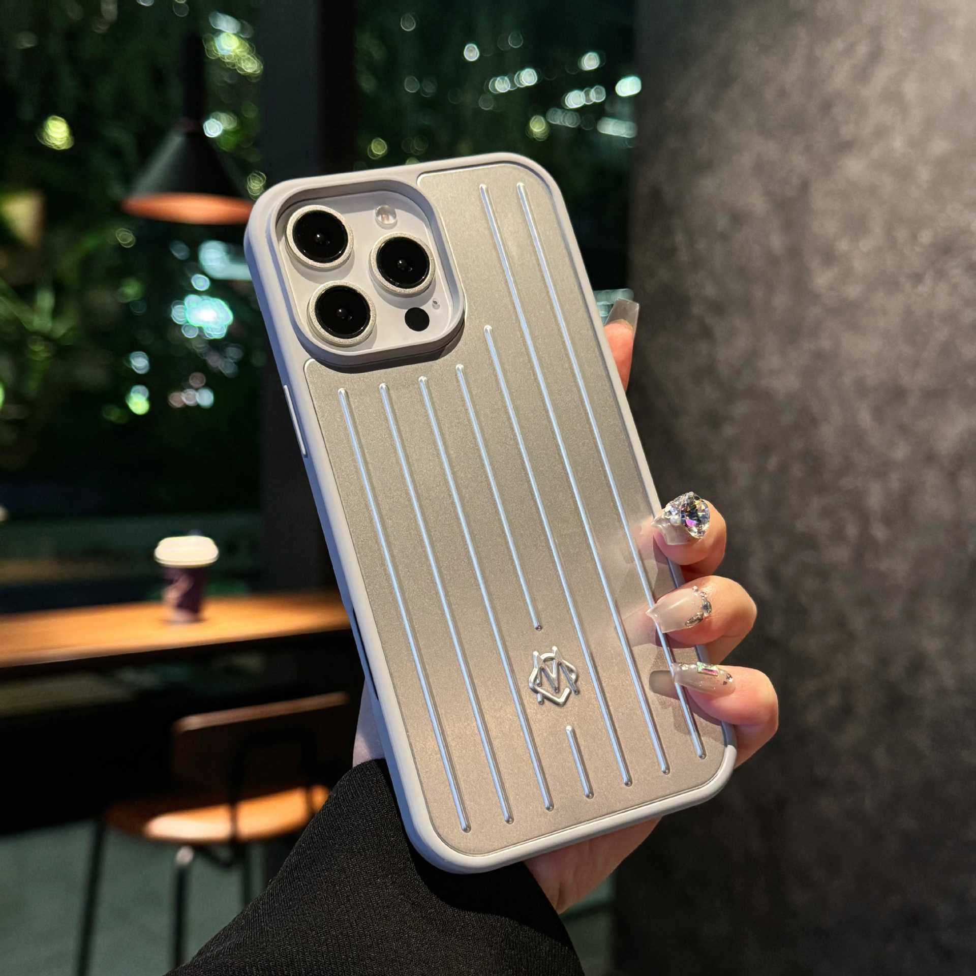 Aluminum magnesium alloy mobile phone protective cover