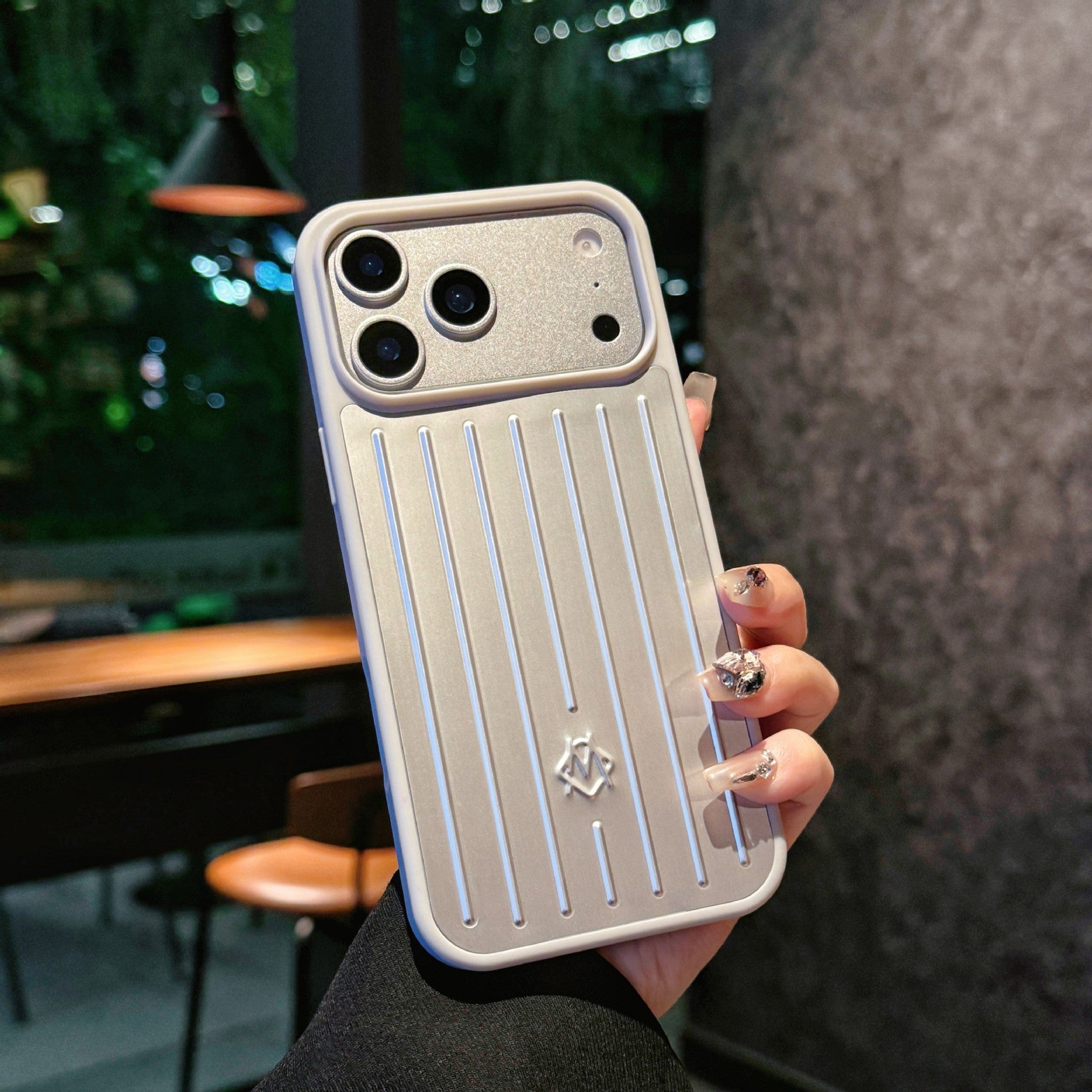 Aluminum magnesium alloy mobile phone protective cover